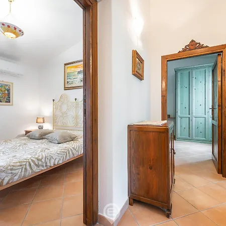 Sardinian Seaside Bliss - Near The & Parking * Capitana