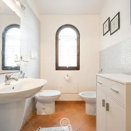 Sardinian Seaside Bliss - Near The & Parking * Capitana