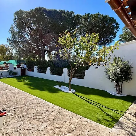 Sardinian Seaside Bliss - Near The & Parking كابيتانا